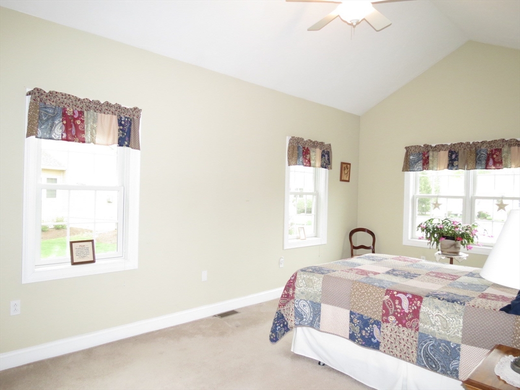 12 Driftwood Lane #55, Rockland, MA Photo #8