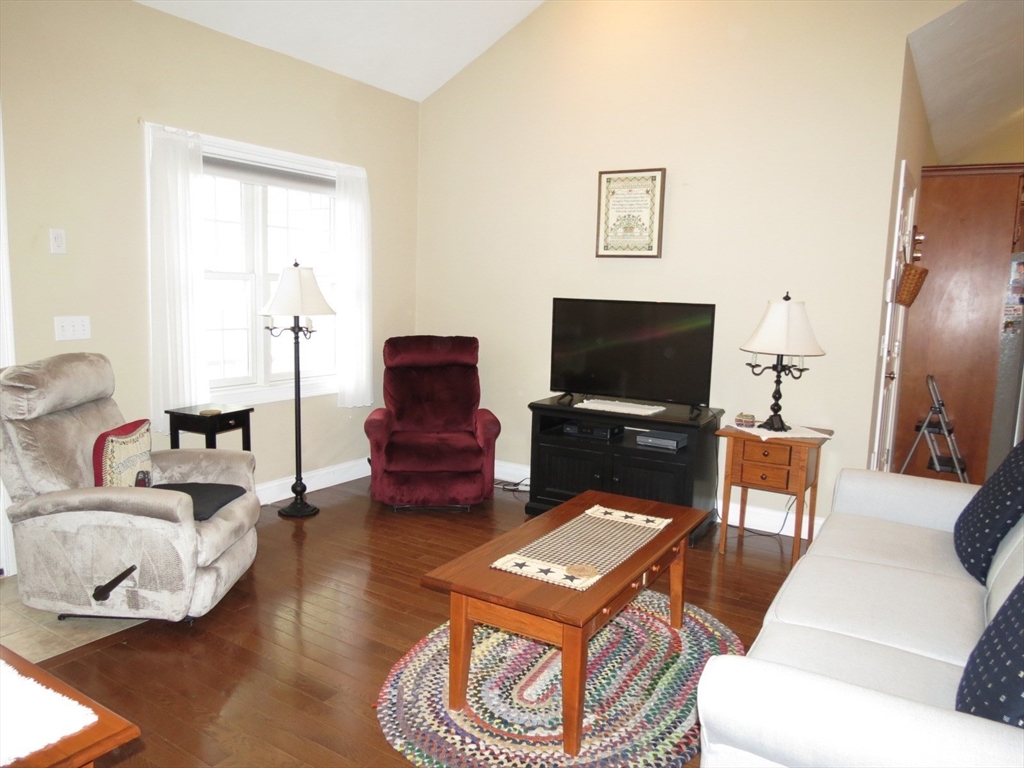12 Driftwood Lane #55, Rockland, MA Photo #5