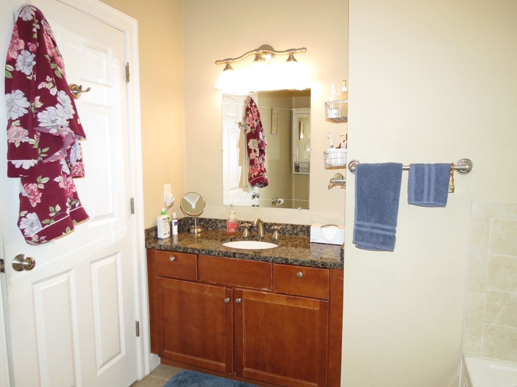 12 Driftwood Lane #55, Rockland, MA Photo #12