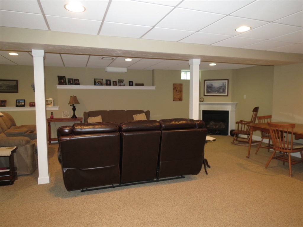 12 Driftwood Lane #55, Rockland, MA Photo #17