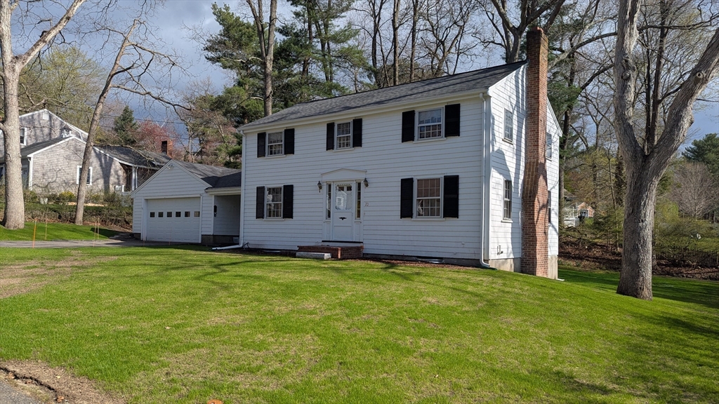 20 Colonial Road