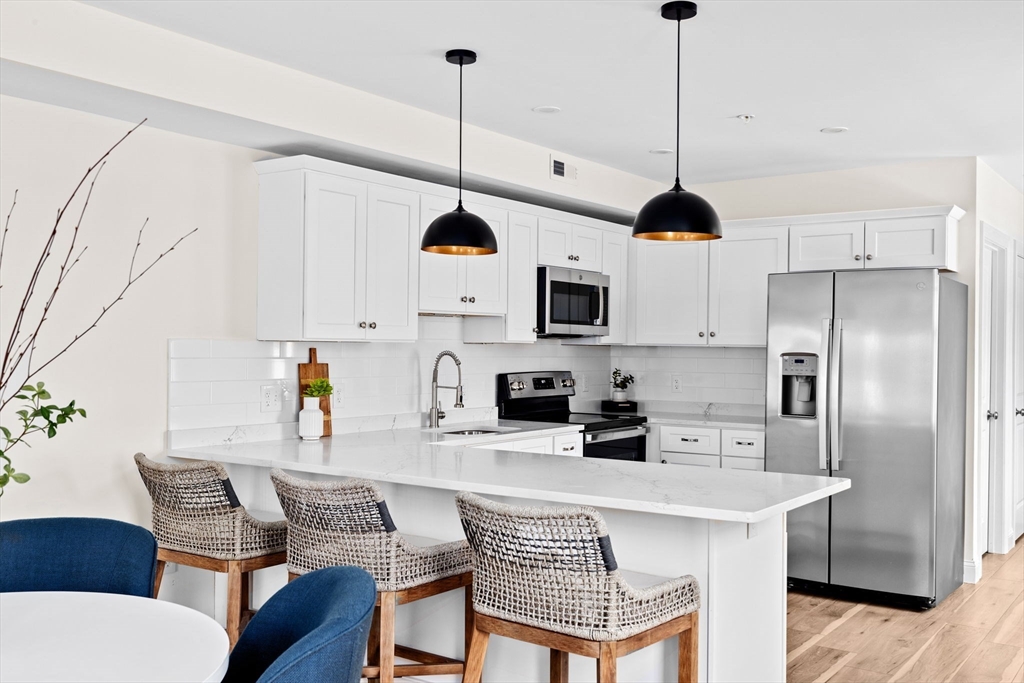 1 Pleasant Street 201