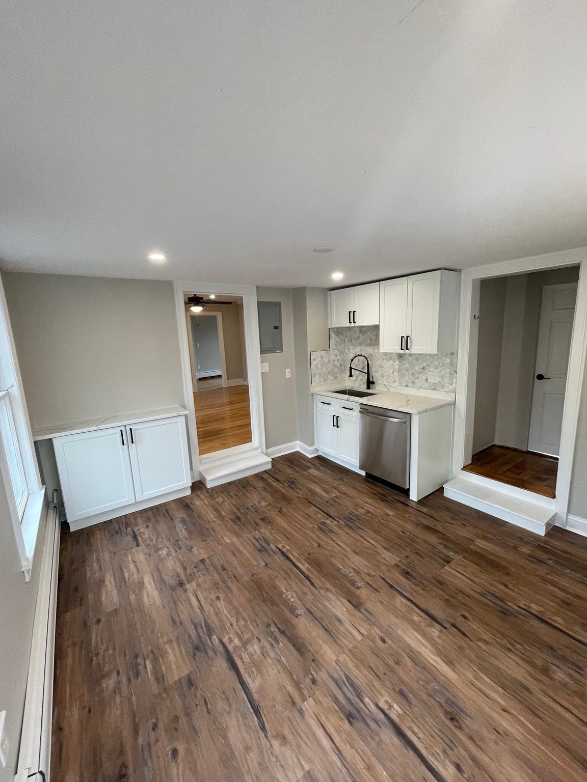 10 Lynn St #2, Salem, MA, 10 Lynn St #2, Salem, MA Photo #2