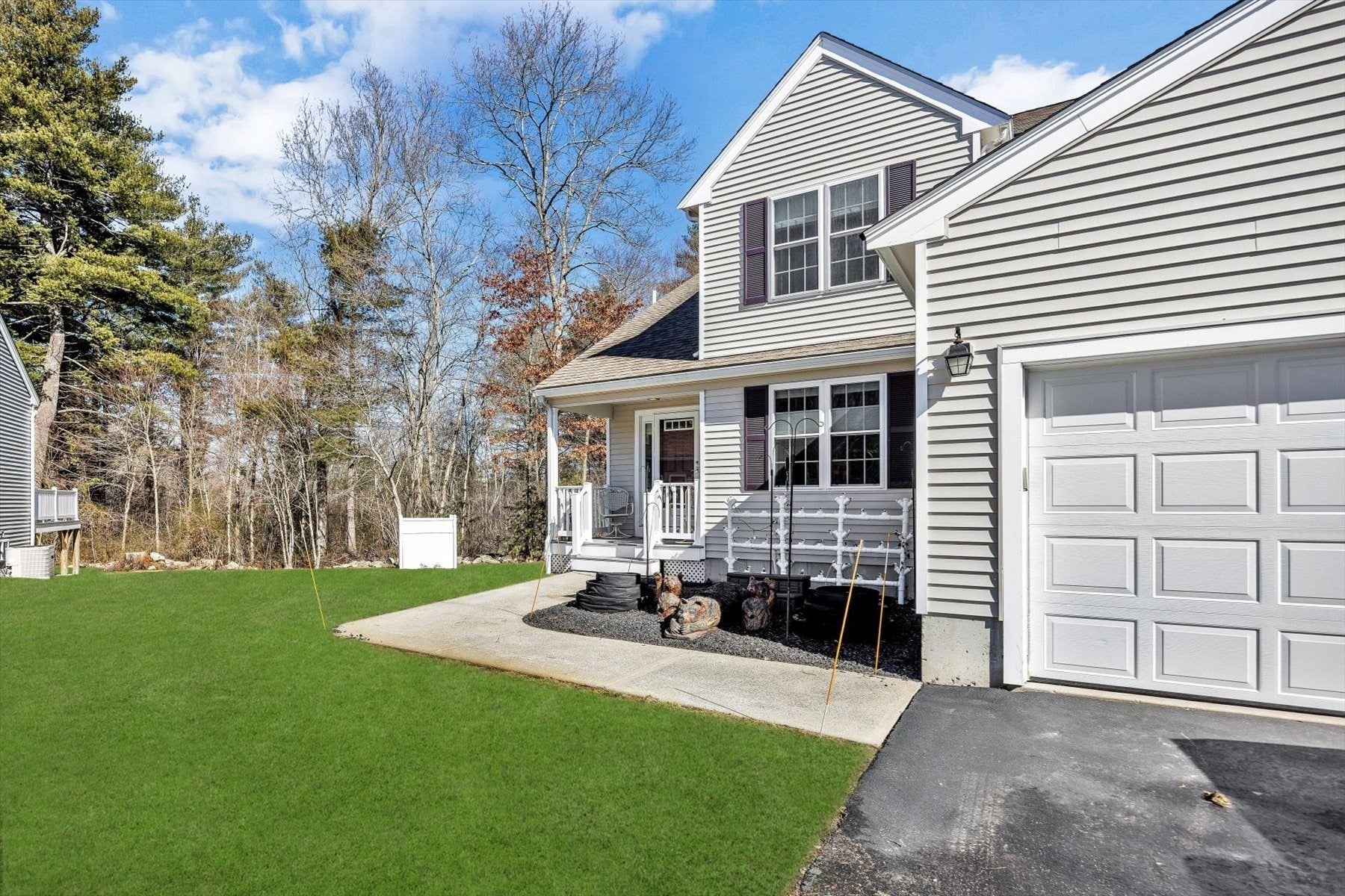 31 Captain Carlson Way