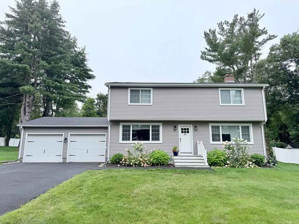 52 Stagecoach Rd, Amherst, MA Photo #1