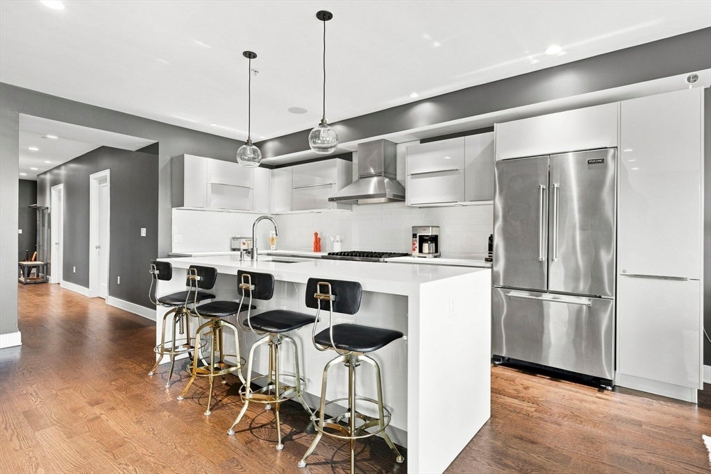 407 W 1st St #101, Boston, MA, 407 W 1st St #101, Boston, MA Photo #6