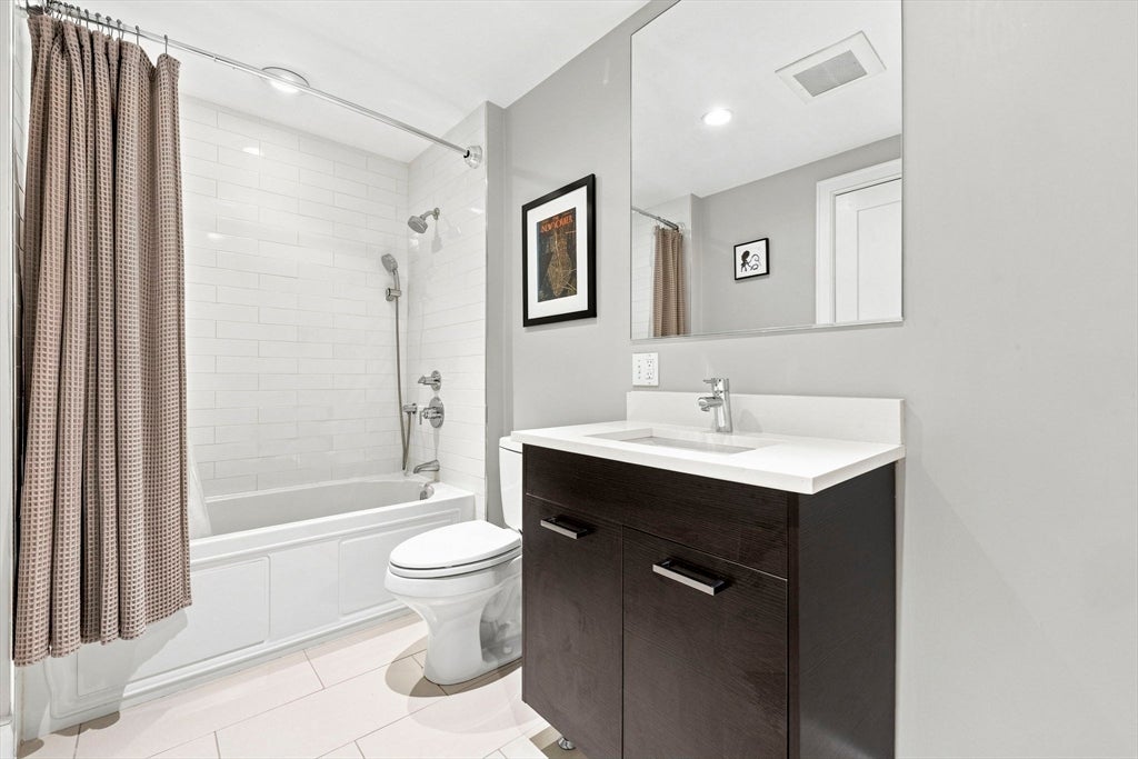 407 W 1st St #101, Boston, MA, 407 W 1st St #101, Boston, MA Photo #26