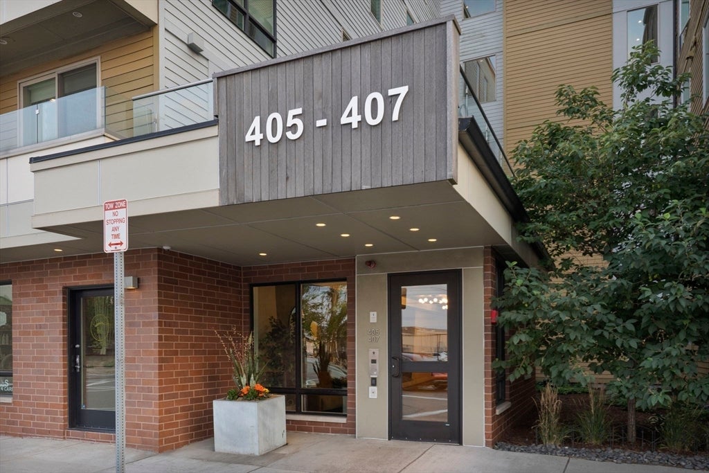 407 W 1st St #101, Boston, MA, 407 W 1st St #101, Boston, MA Photo #36