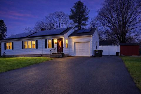 11 Crystal Webster MA 01570