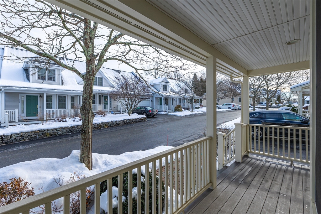 10 Charnstaff Ln 504