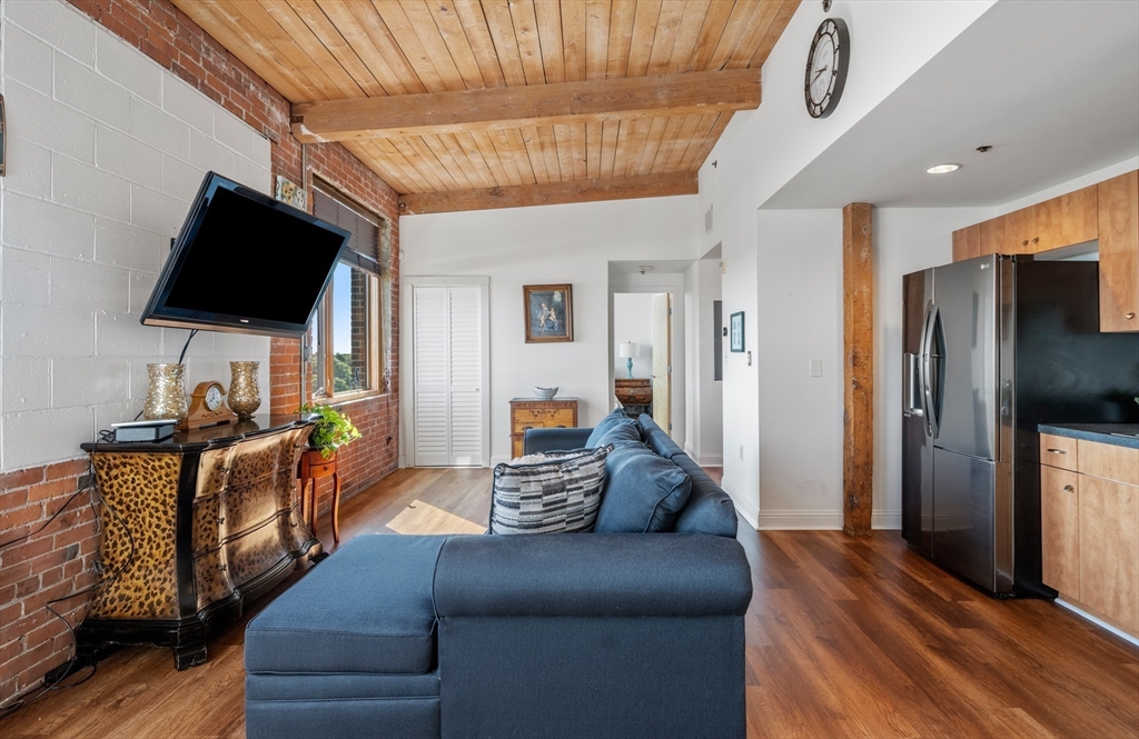 147 Centre Street 603