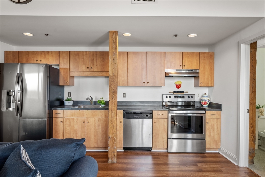 147 Centre Street 603