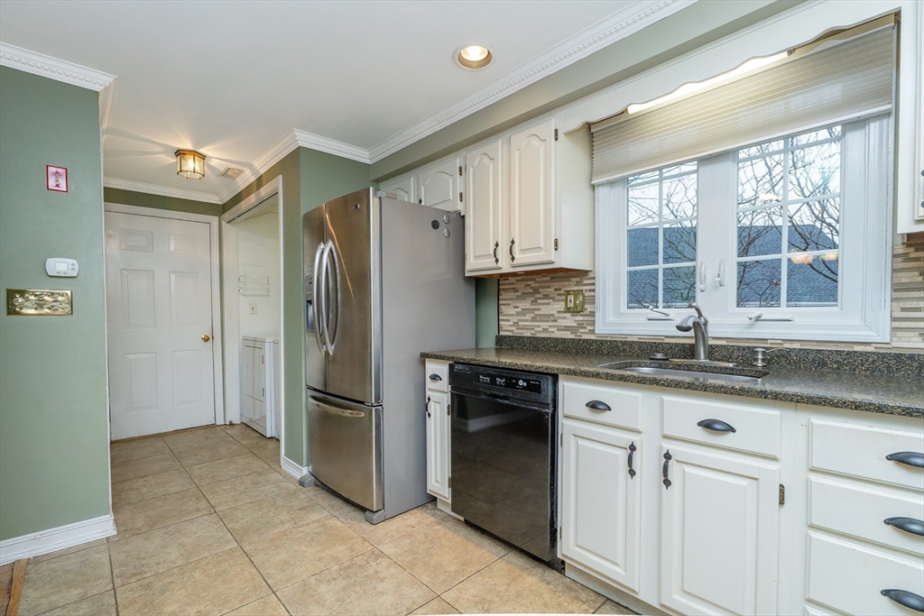 48 Whittier Meadows Dr 48