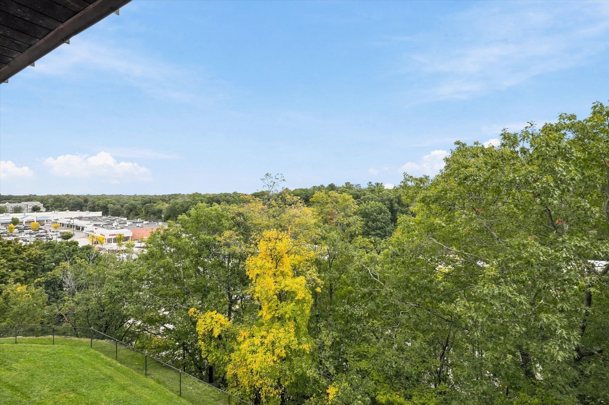 402 Paradise Rd #3J, Swampscott, MA Photo #18
