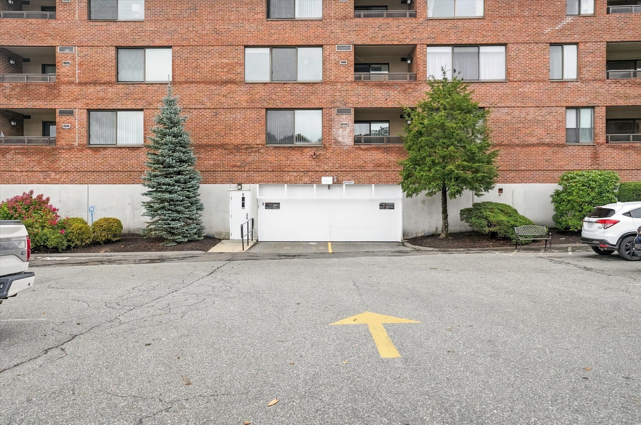 402 Paradise Rd #3J, Swampscott, MA Photo #19
