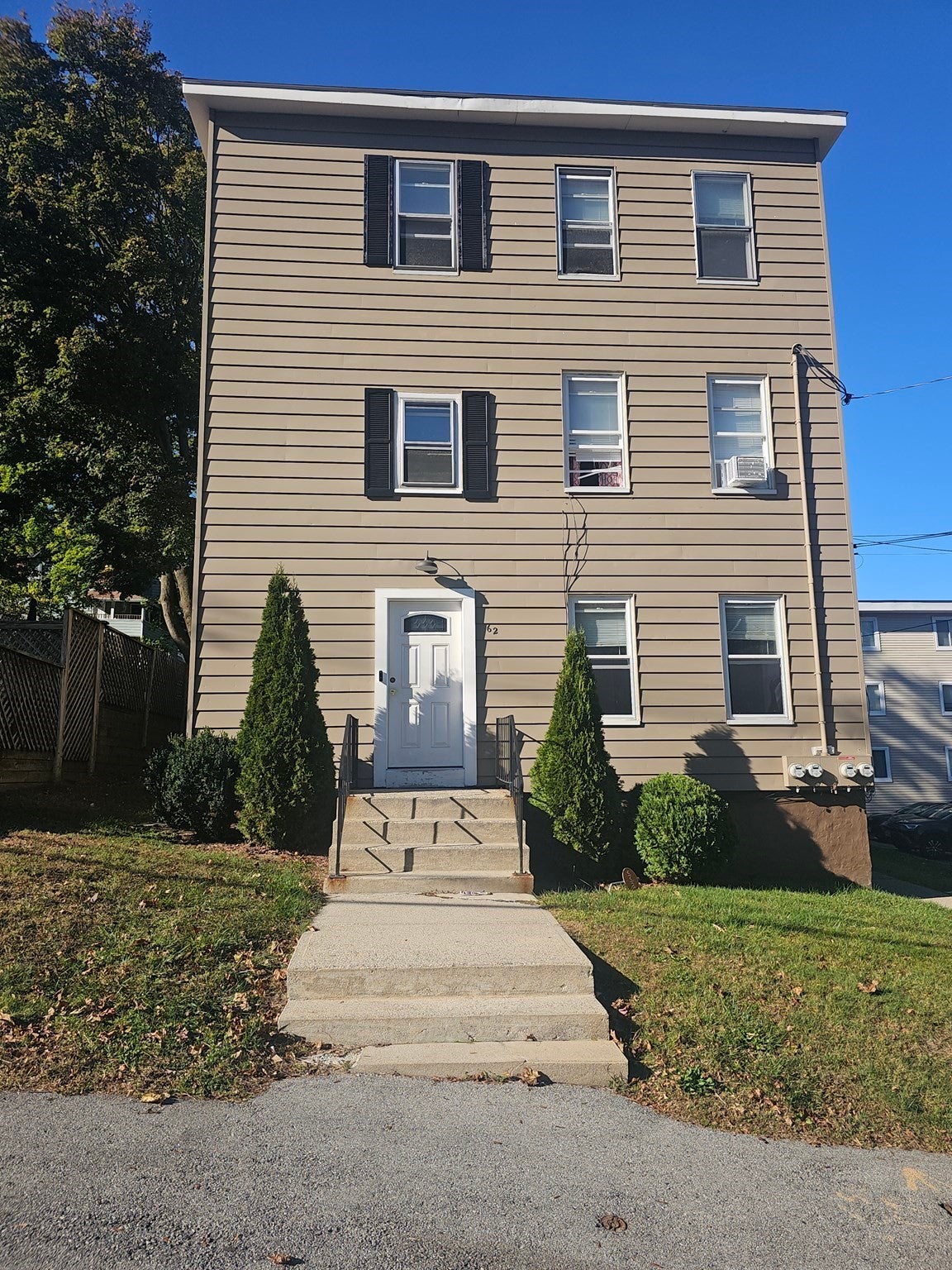 62 Whipple St #1, Worcester, MA, 62 Whipple St #1, Worcester, MA Photo #1