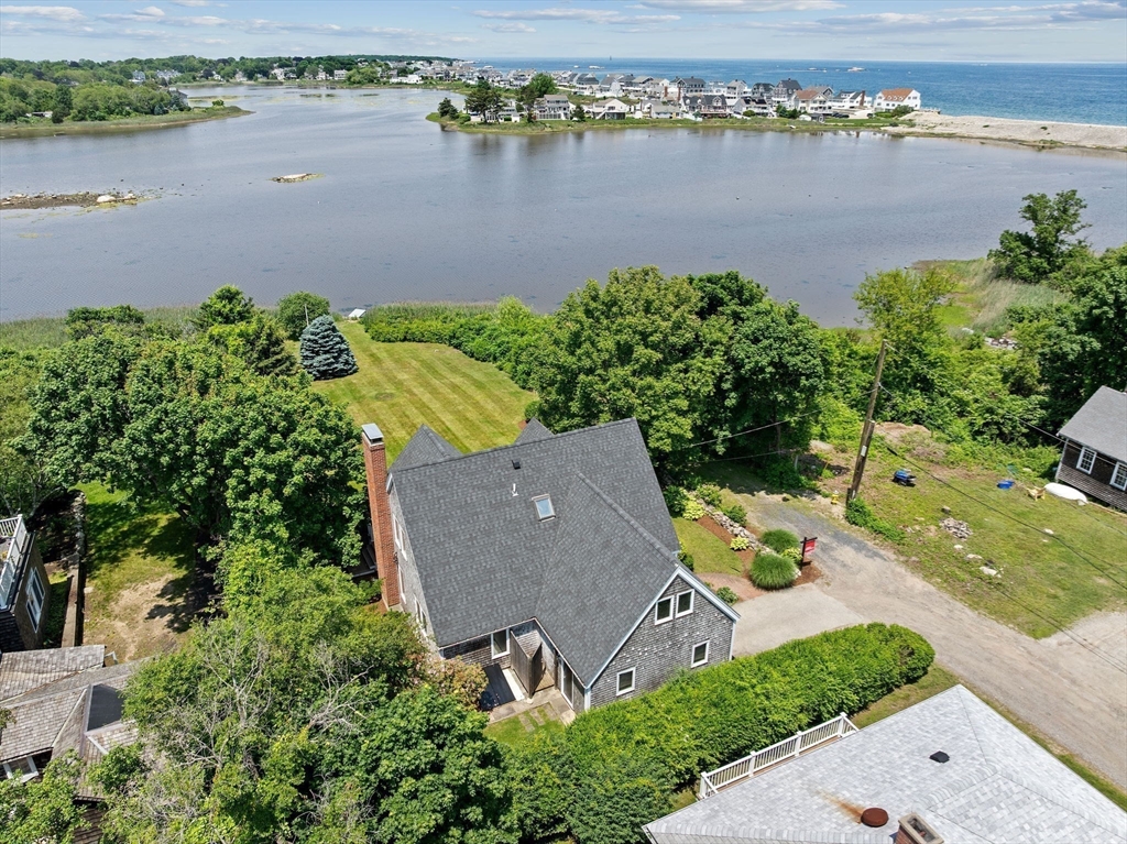 47 Wood Ave