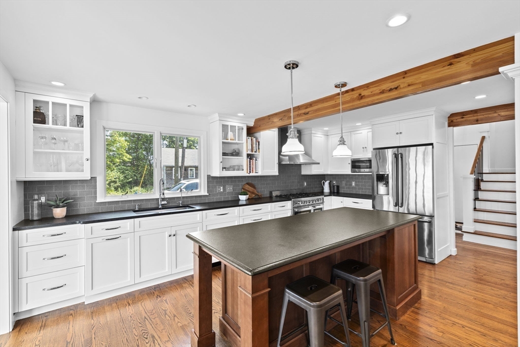 47 Wood Ave