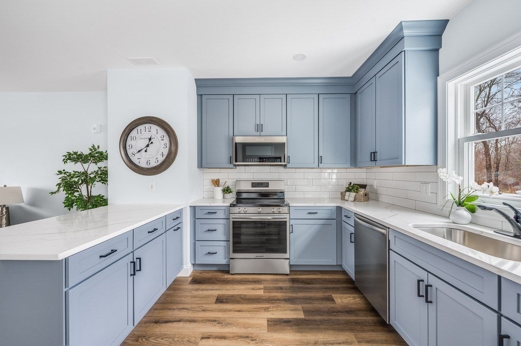 451 Essex St #4, Beverly, MA, 451 Essex St #4, Beverly, MA Photo #7