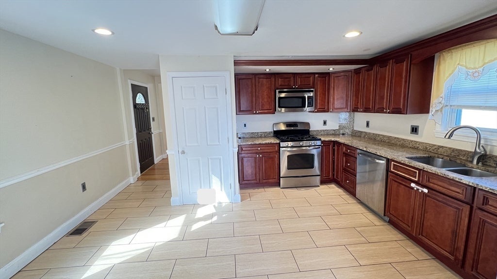 254 Broadway #254, Lynn, MA Photo #3