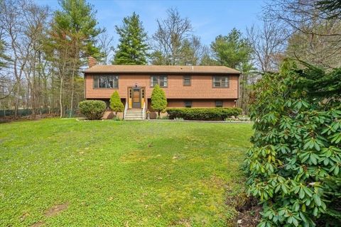 Photo of 237 Oak St, Norton, MA 02766 (MLS # 73506130)