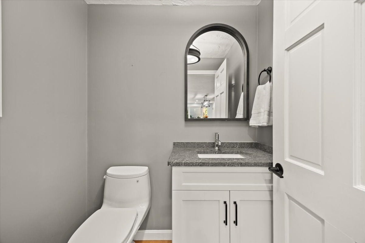30 Rogers Ave, Marlborough, MA, 30 Rogers Ave, Marlborough, MA Photo #18