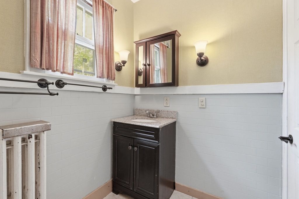 60 Spaulding St, Amherst, MA, 60 Spaulding St, Amherst, MA Photo #19