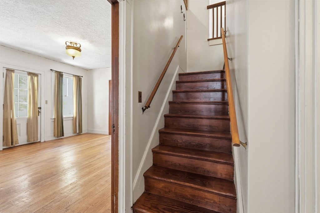 60 Spaulding St, Amherst, MA, 60 Spaulding St, Amherst, MA Photo #20