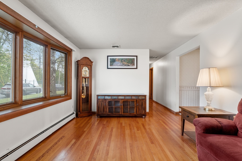 200 Royal St