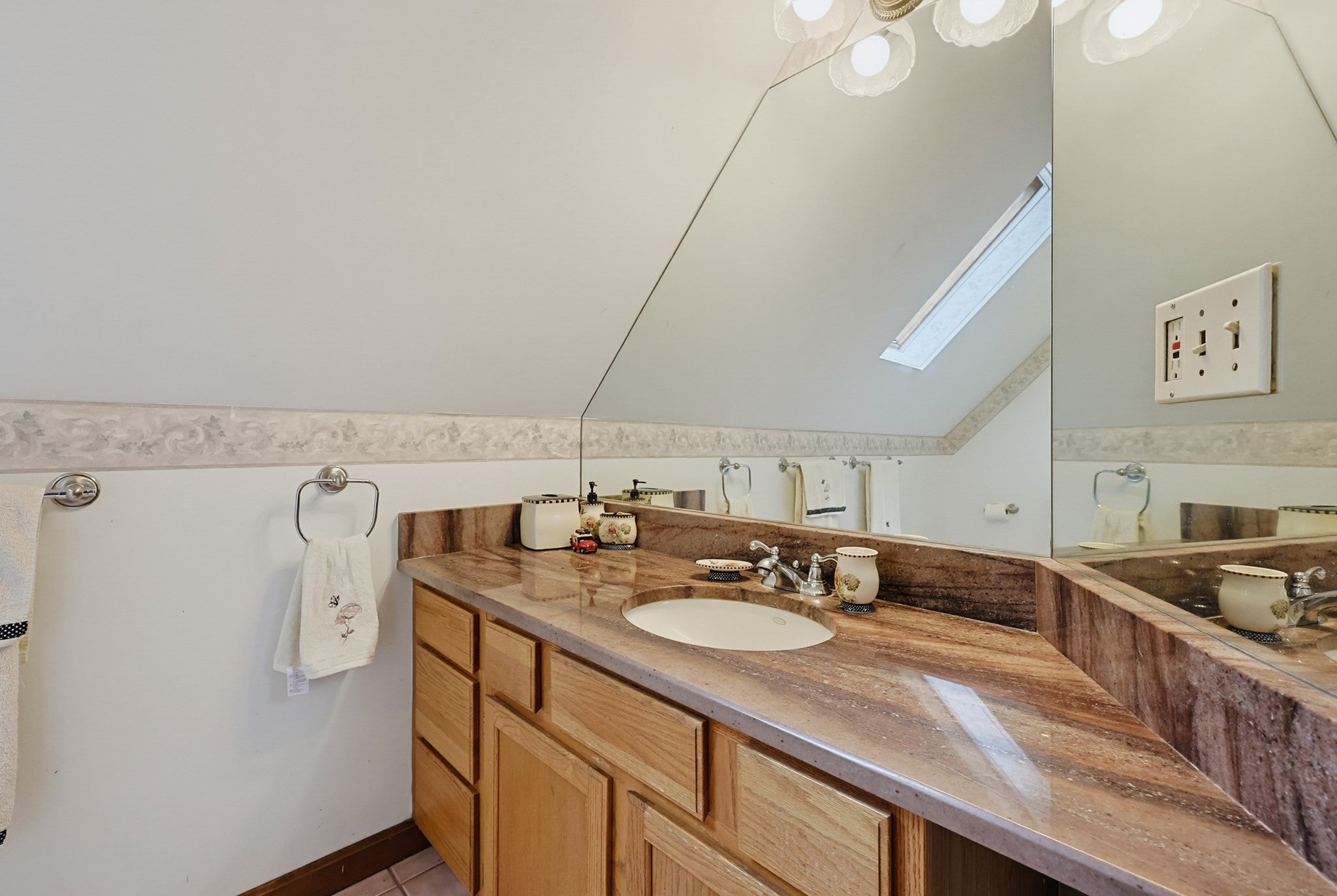 29 Tiffany Dr, Randolph, MA, 29 Tiffany Dr, Randolph, MA Photo #28