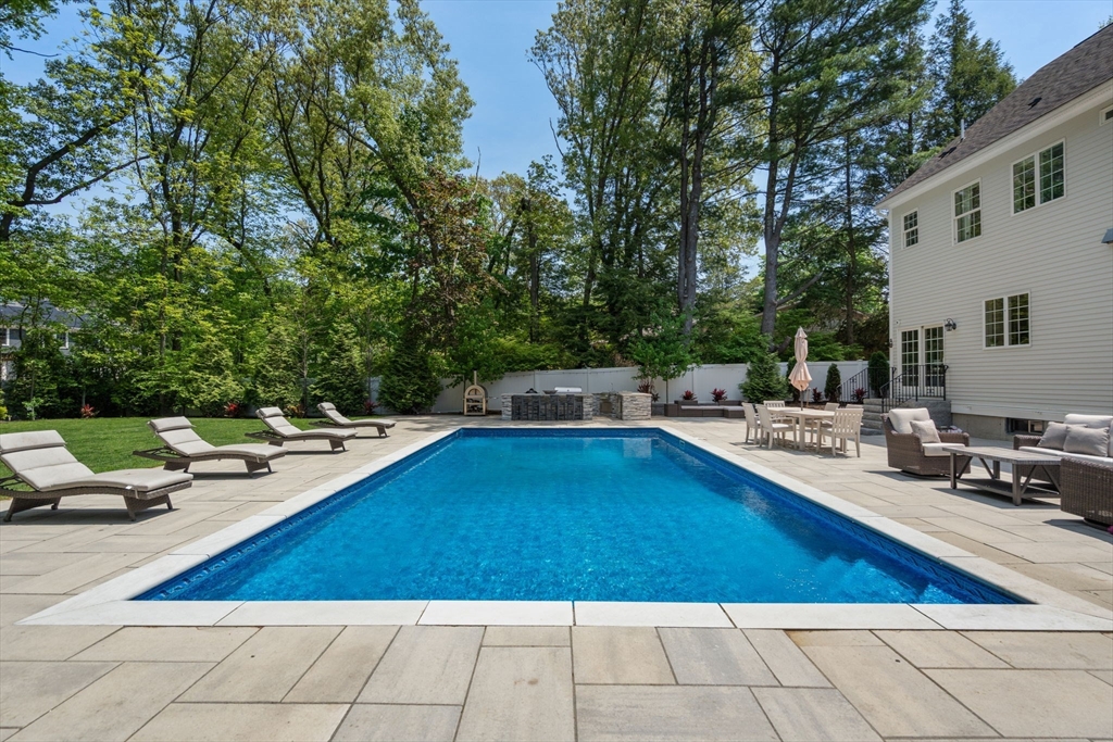 28 Tyler Rd