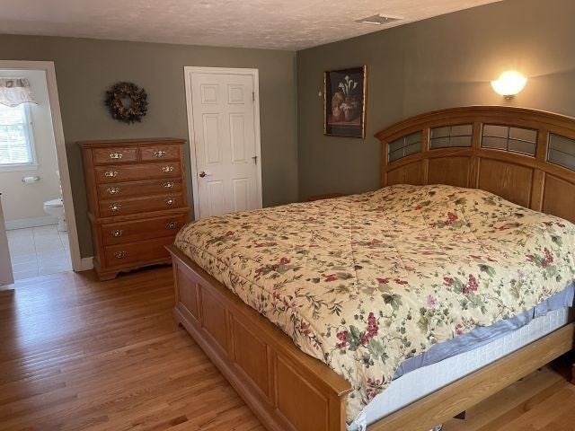 697 Tremont St, Dighton, MA Photo #23