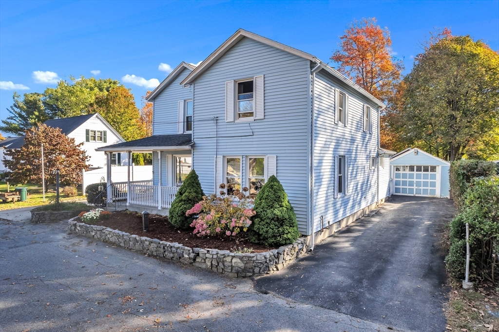 36 England Ave