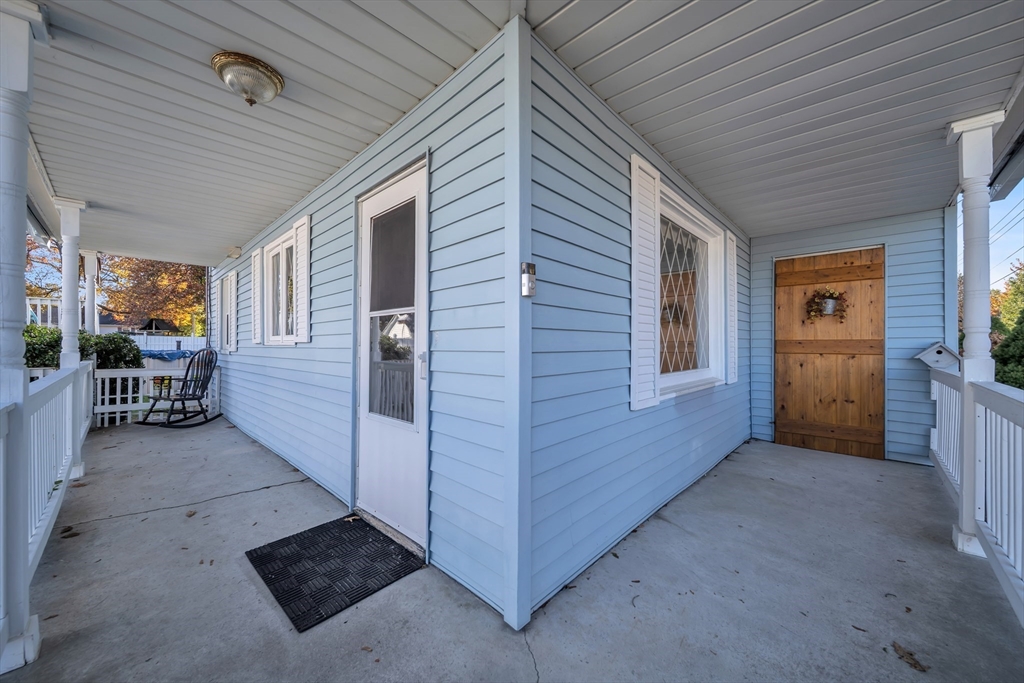 36 England Ave