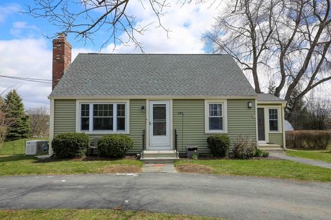249 Pleasant Street Lunenburg MA 01462