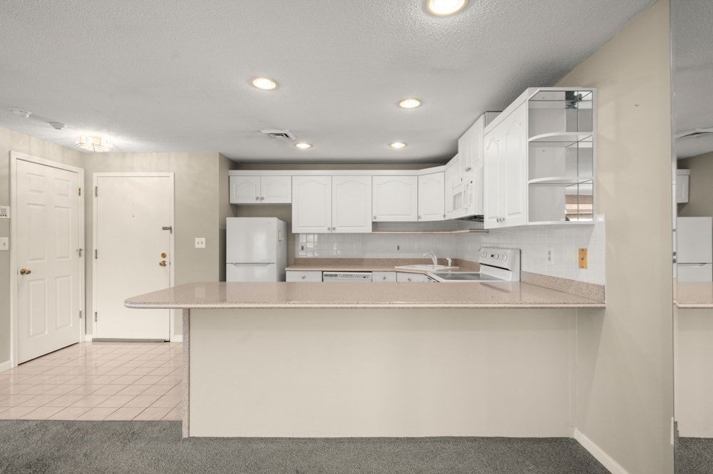 59 Valley ST #5H, Medford, MA, 59 Valley ST #5H, Medford, MA Photo #3