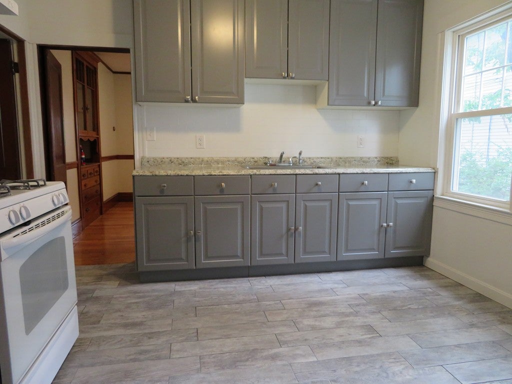 10-12 Fairlawn Road #1, Milton, MA, 10-12 Fairlawn Road #1, Milton, MA Photo #3