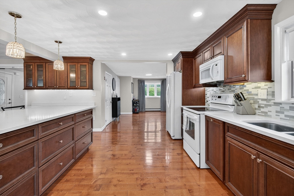 1 Reed Rd, Peabody, MA, 1 Reed Rd, Peabody, MA Photo #7