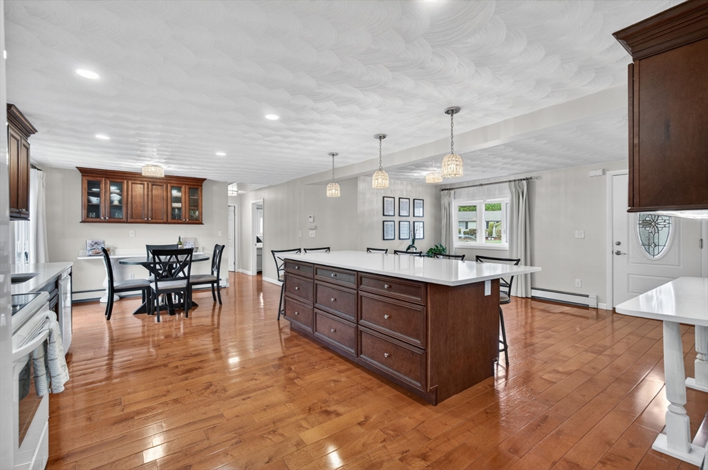 1 Reed Rd, Peabody, MA, 1 Reed Rd, Peabody, MA Photo #8