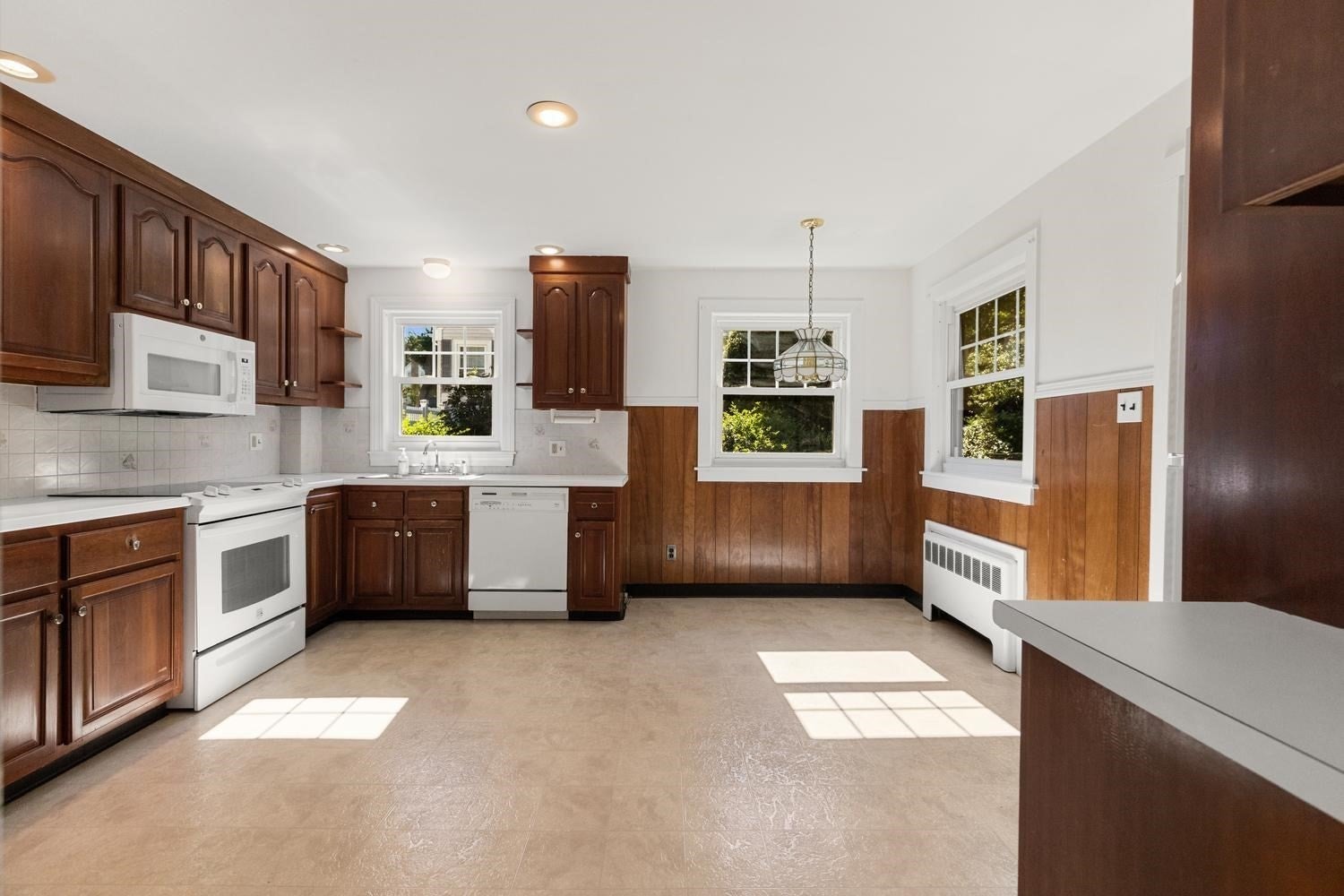 60 Prospect St, Wakefield, MA Photo #7