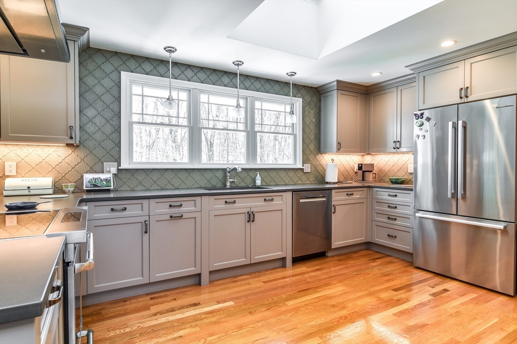 304 Eliot ST, Natick, MA Photo #7