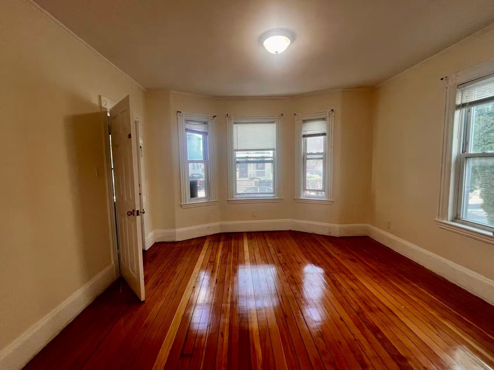 347 Medford st #1, Malden, MA Photo #3