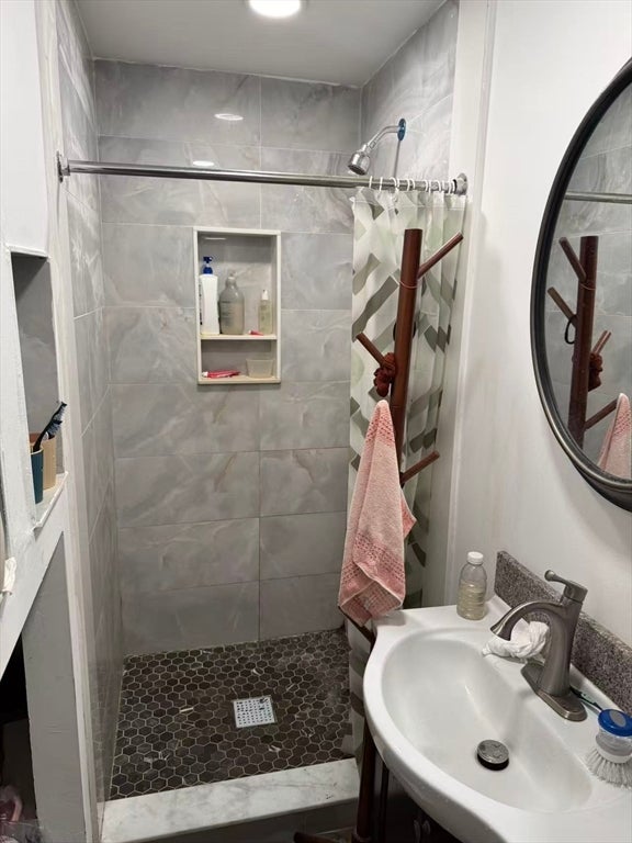 347 Medford st #1, Malden, MA Photo #4