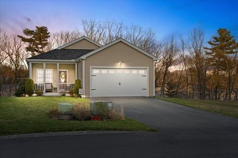 8 Tea Party Drive 8 Uxbridge MA 01569