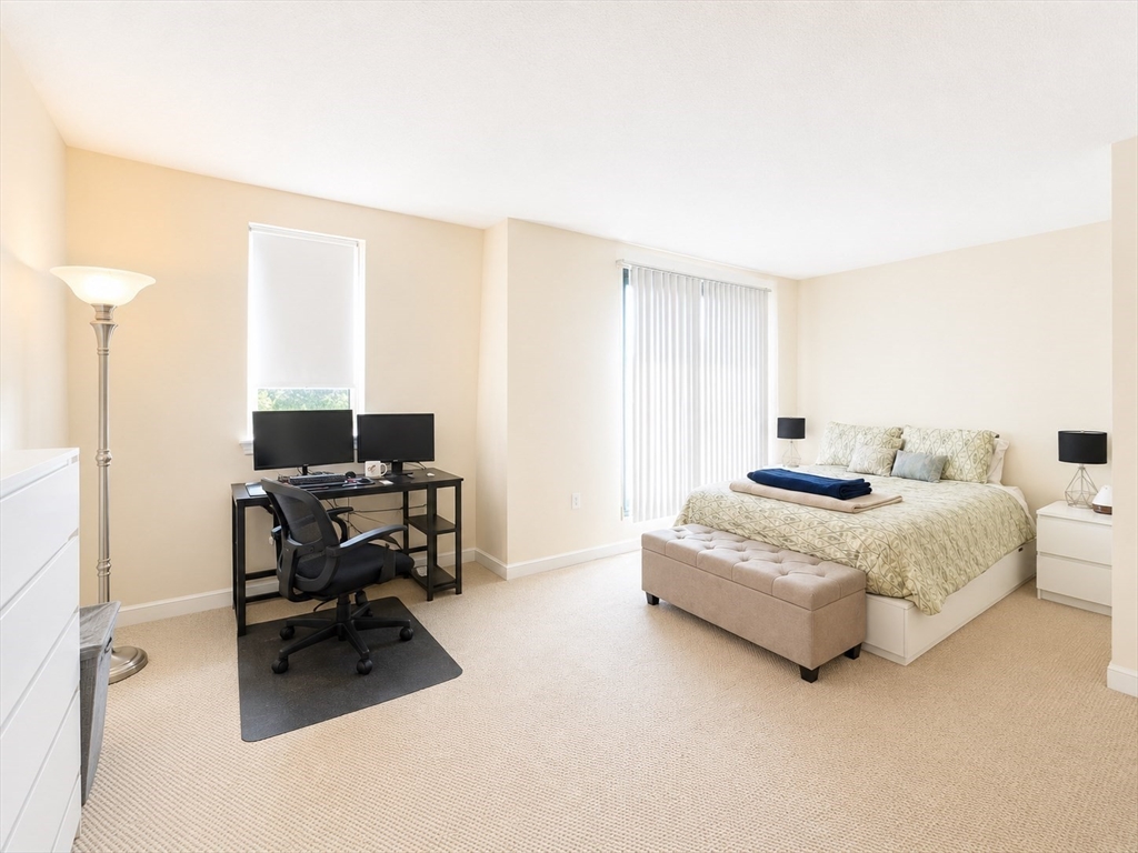 59 Brainerd Rd 604