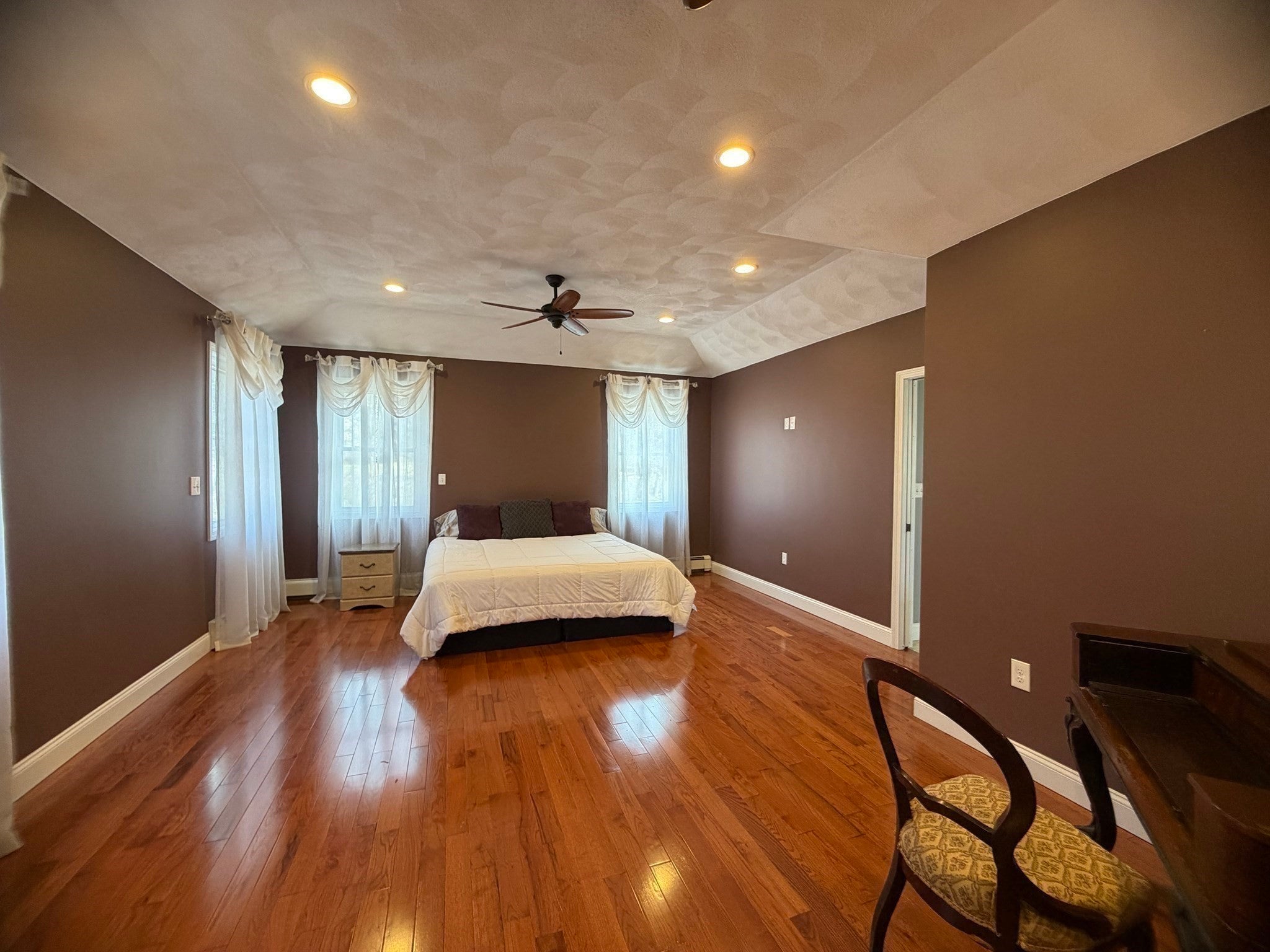 81 N Main St, Bellingham, MA Photo #25