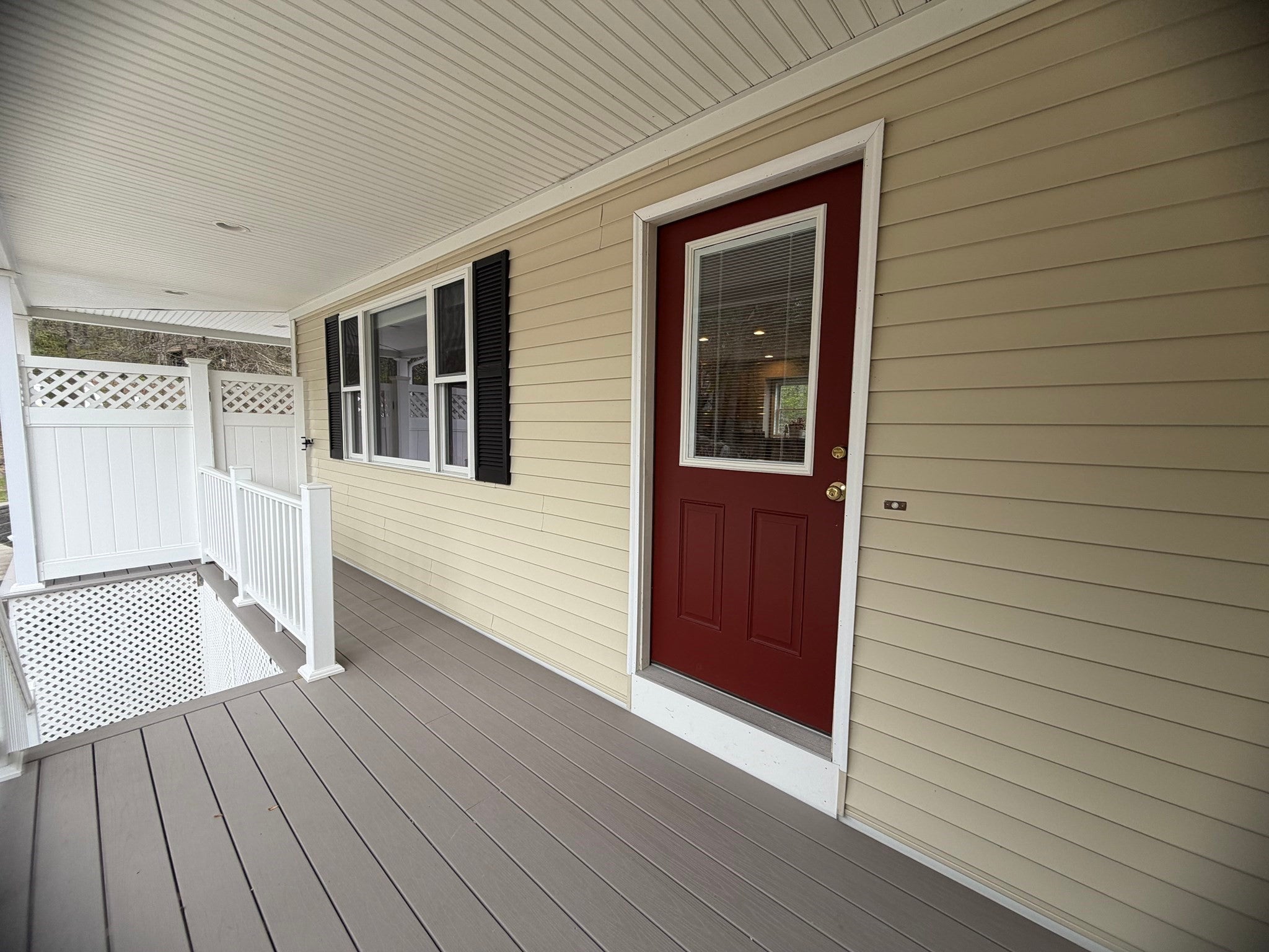 81 N Main St, Bellingham, MA Photo #4