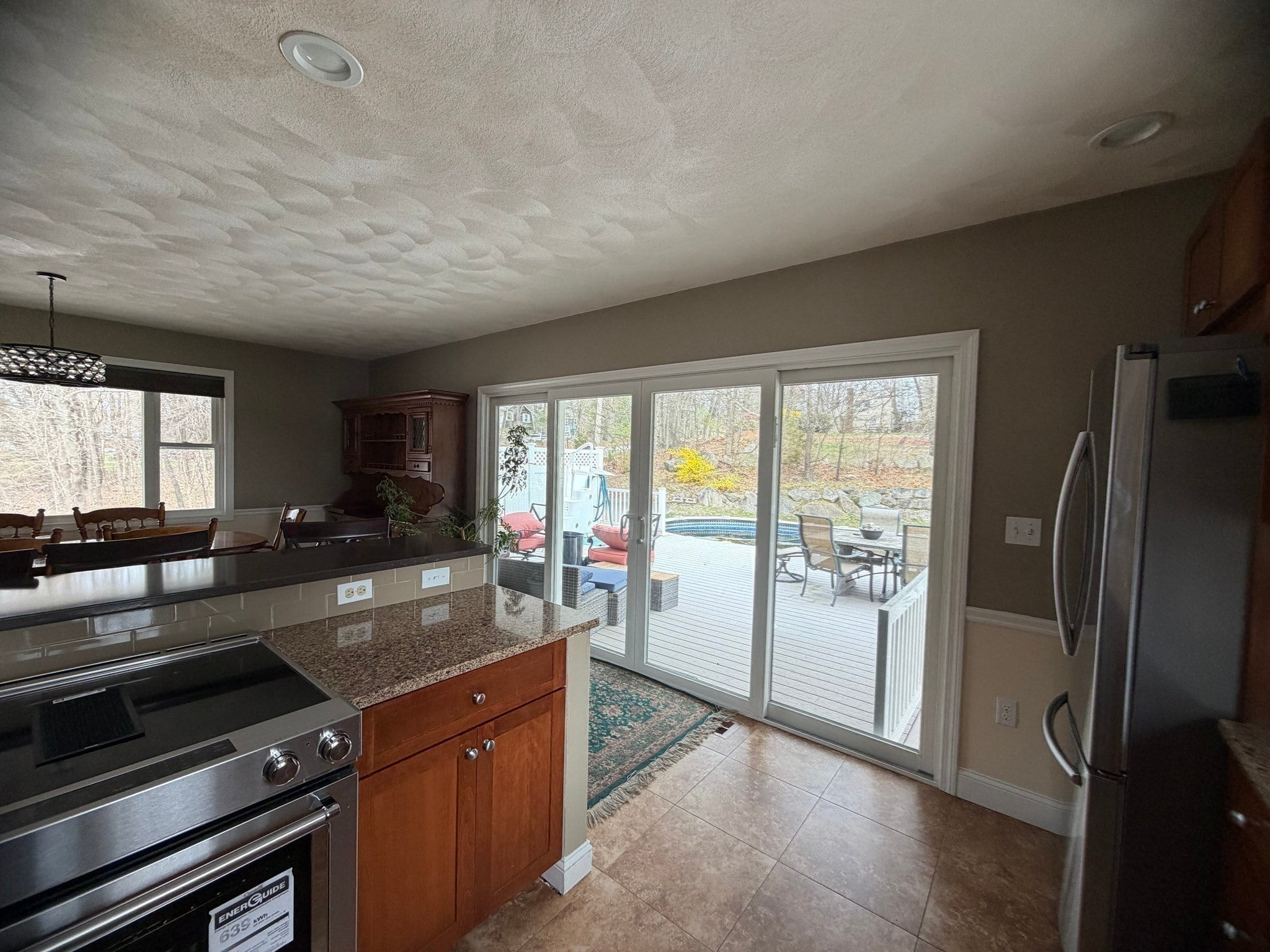 81 N Main St, Bellingham, MA Photo #12