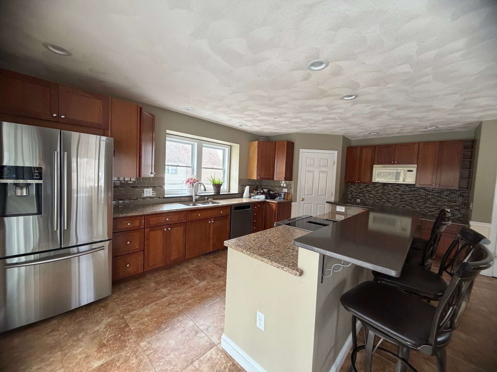81 N Main St, Bellingham, MA Photo #14