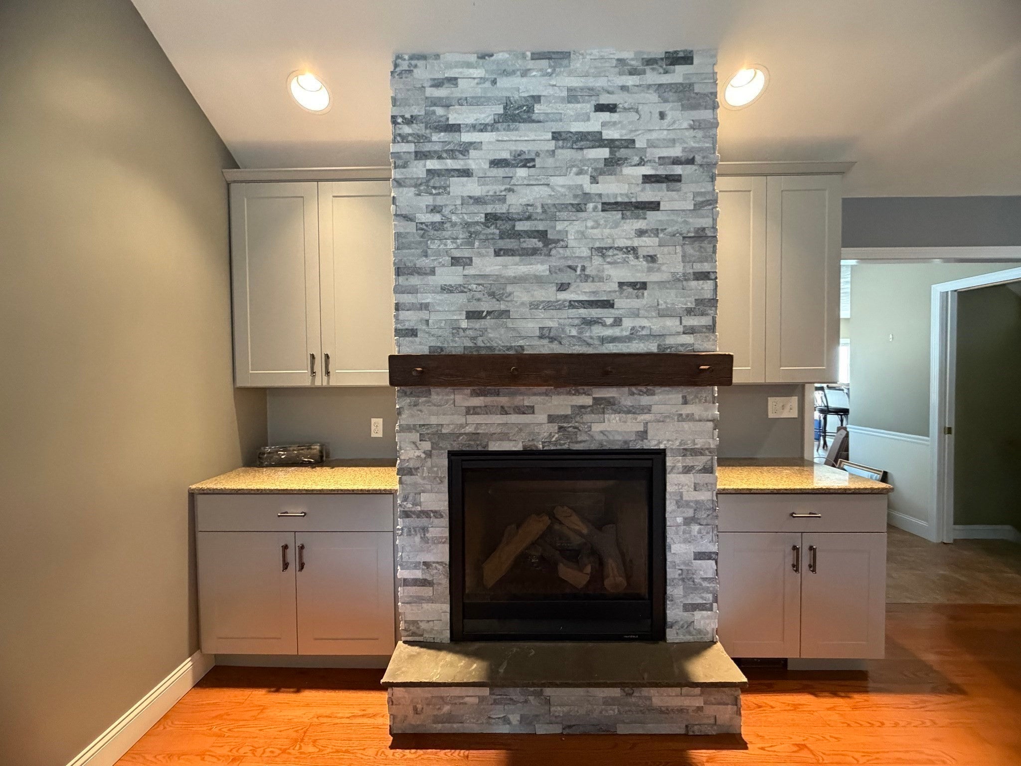 81 N Main St, Bellingham, MA Photo #18